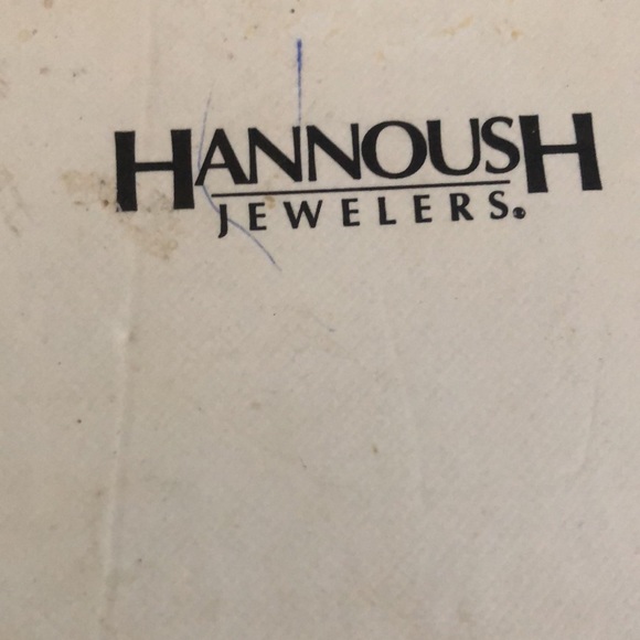 Gold Diamond Pendant and gold chain - Picture 2 of 2